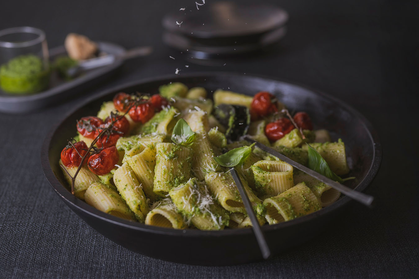 Almond pesto pasta with blistered cherry tomatoes - Australian Almonds
